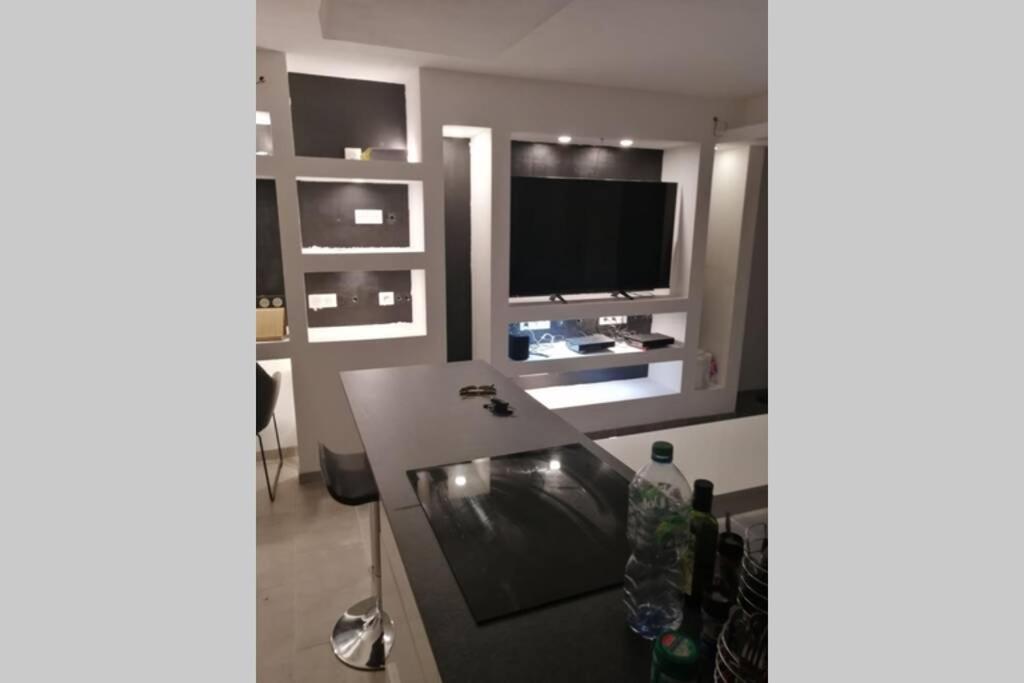 Appartement La Grande Motte A 2 Pas De La Plage. Buitenkant foto